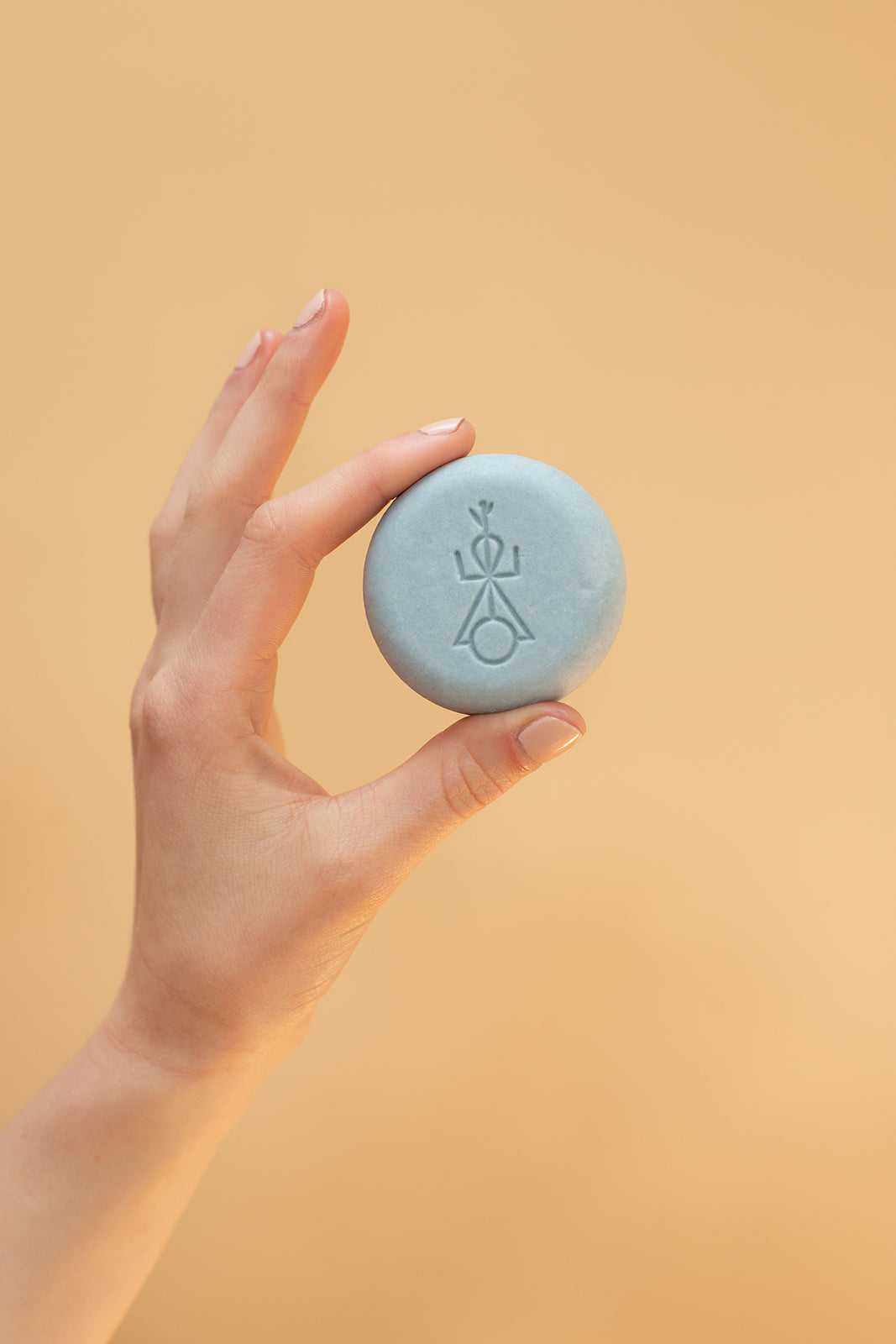 Solid Shampoo Bar – pH-Balanced Natural Hair Care (60g)